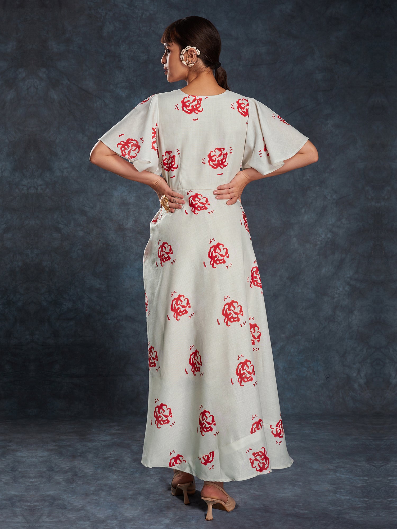 Off White Linen Gown In Digital Print