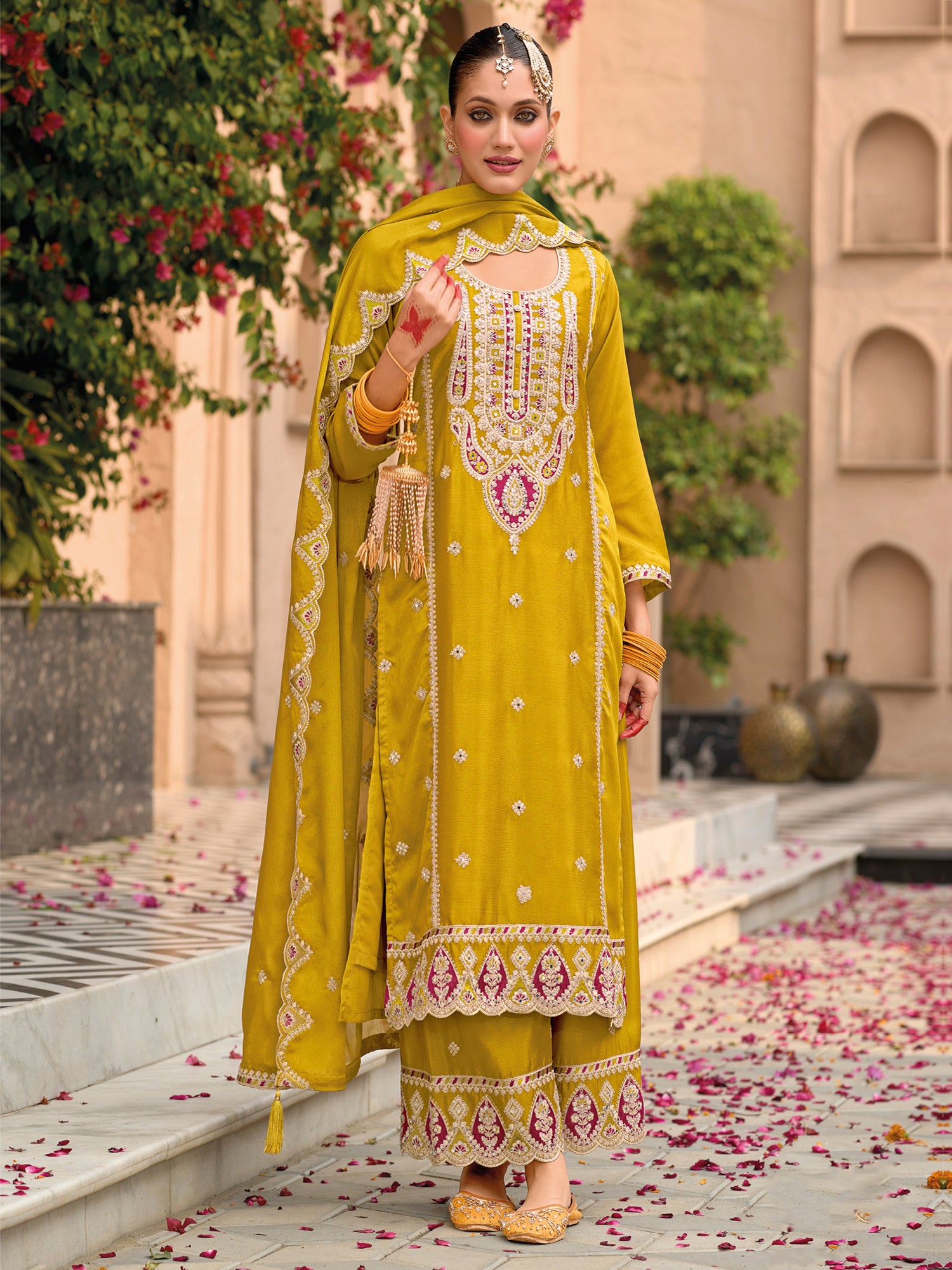 Yellow Pakistani Salwar Suit With Long Kameez