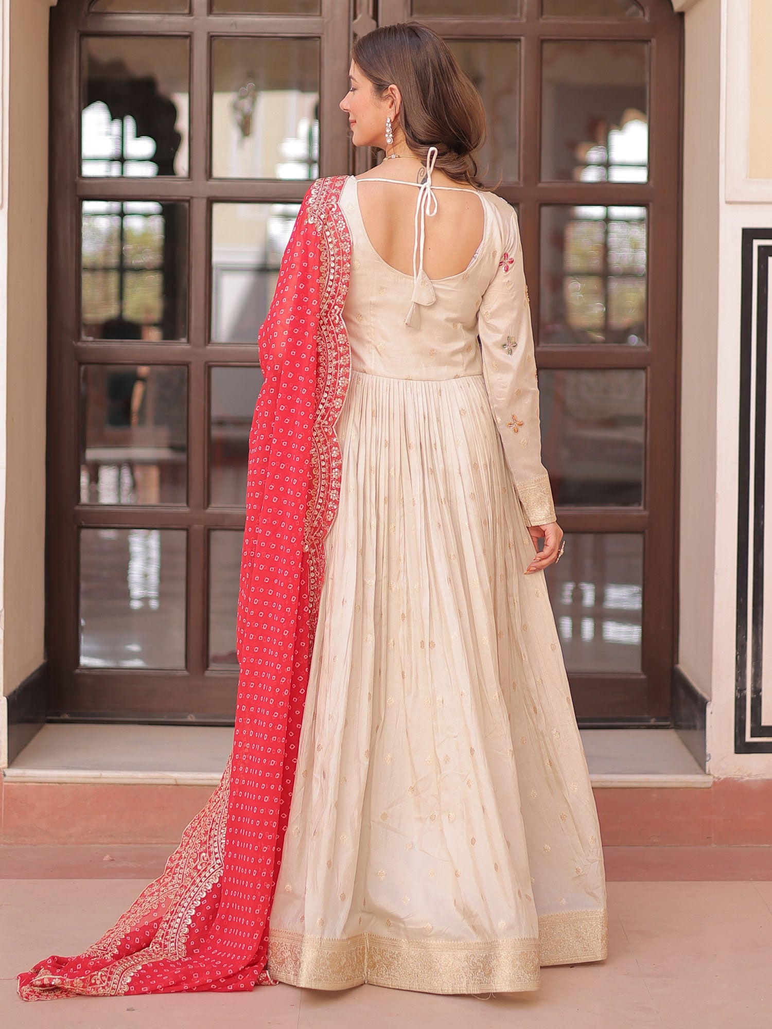 Off White Thread Work Anarkali Style Salwar Suit