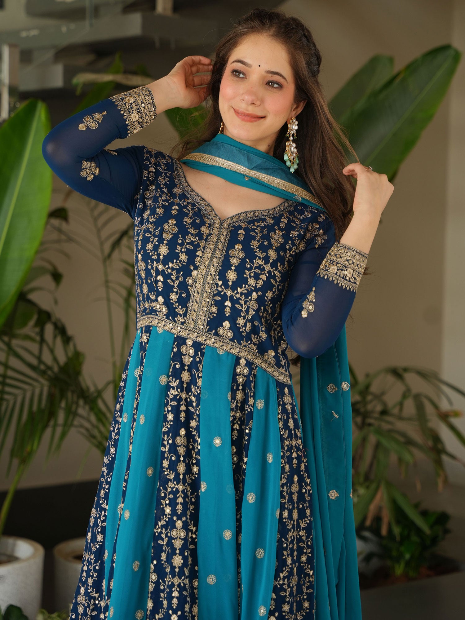 Blue Embroidered Georgette Salwar Kameez With Dupatta