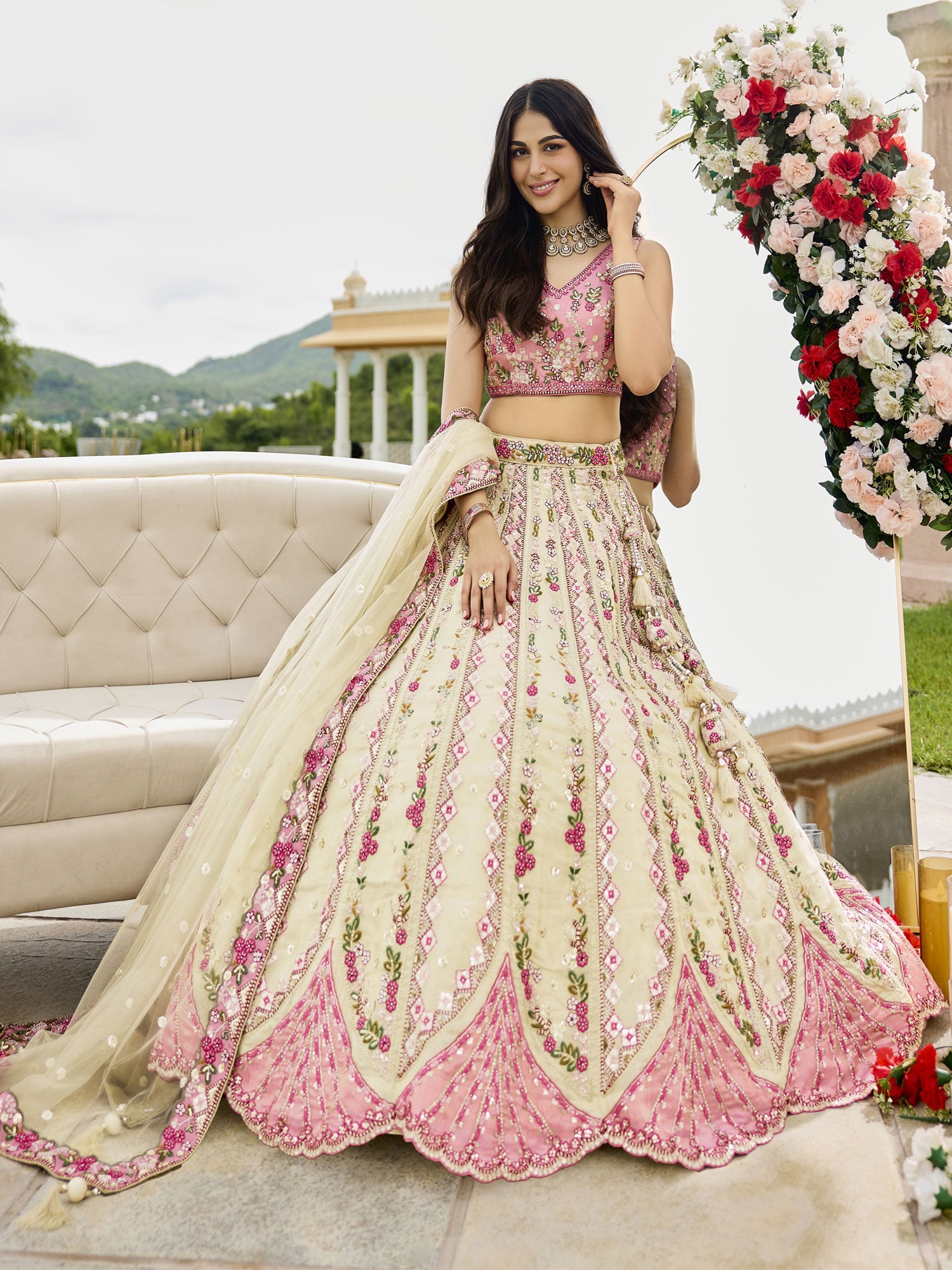Cream Floral Embellished Bridesmaid Lehenga Choli
