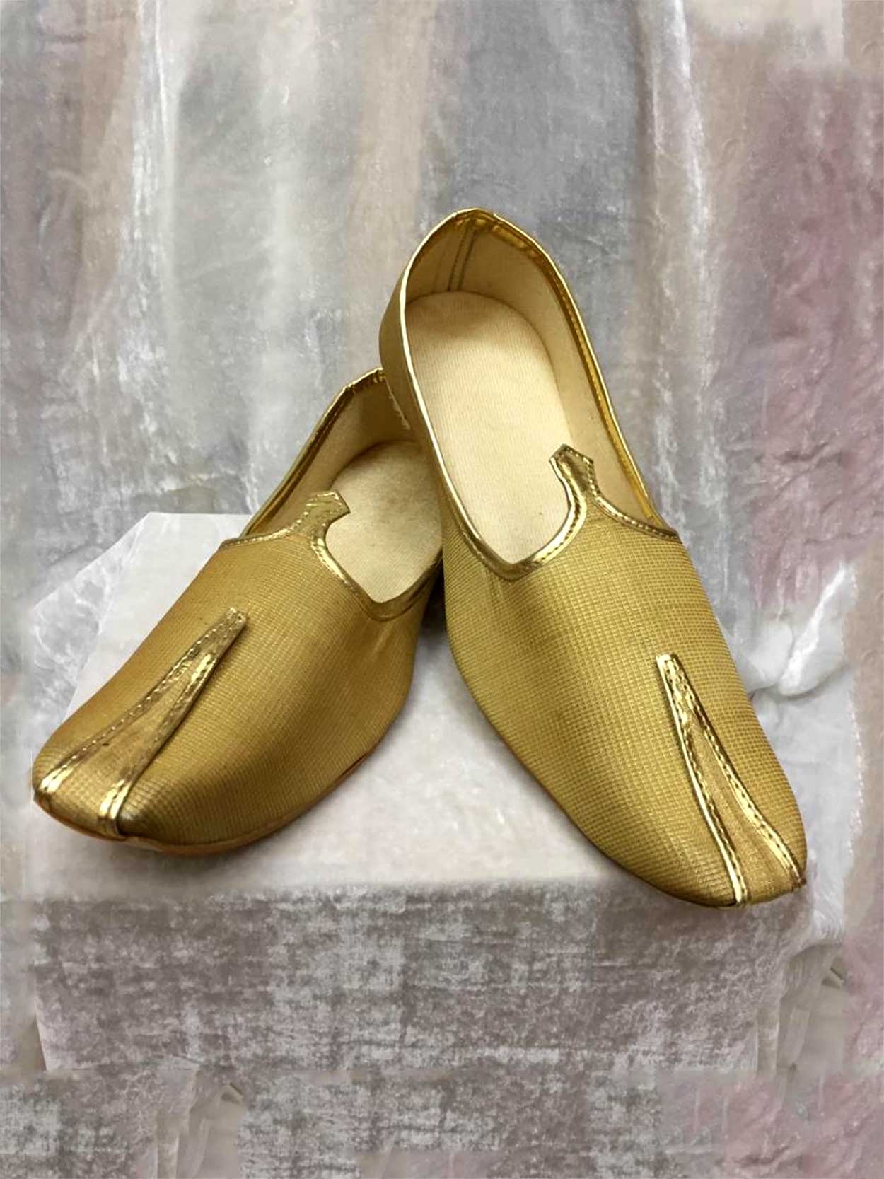 Golden Colour Wedding Sherwani Mojari.