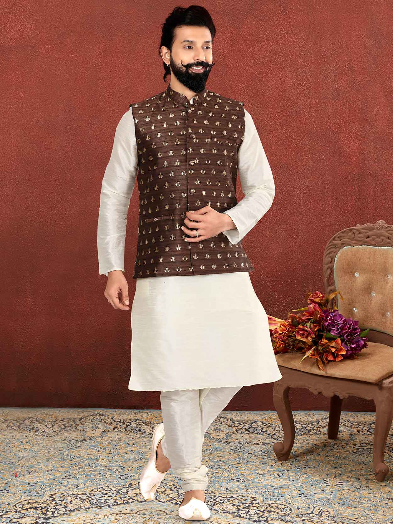 White Colour Kurta Pyjama Jacket Set