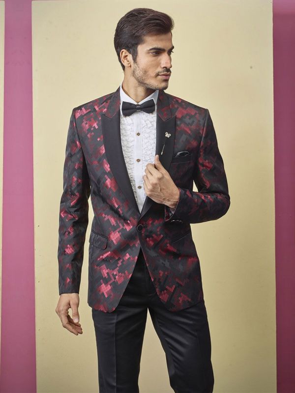 Black Colour Men's Tuxedo Suit.