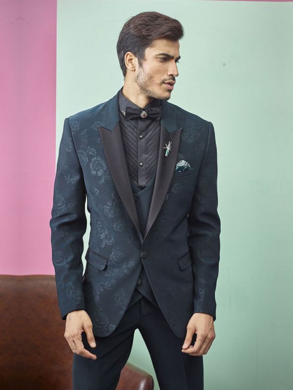 Green Colour Party Wear Designer Tuxedo Suit.