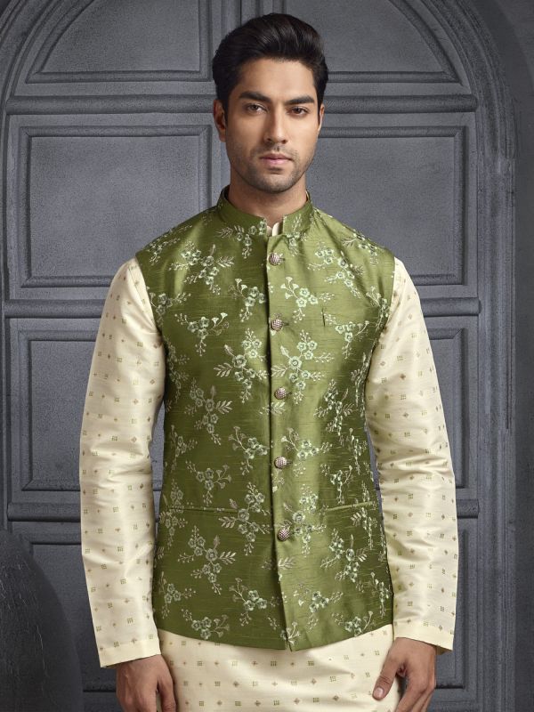 Cream Mens Kurta Set In Silk With Nehru Jacket