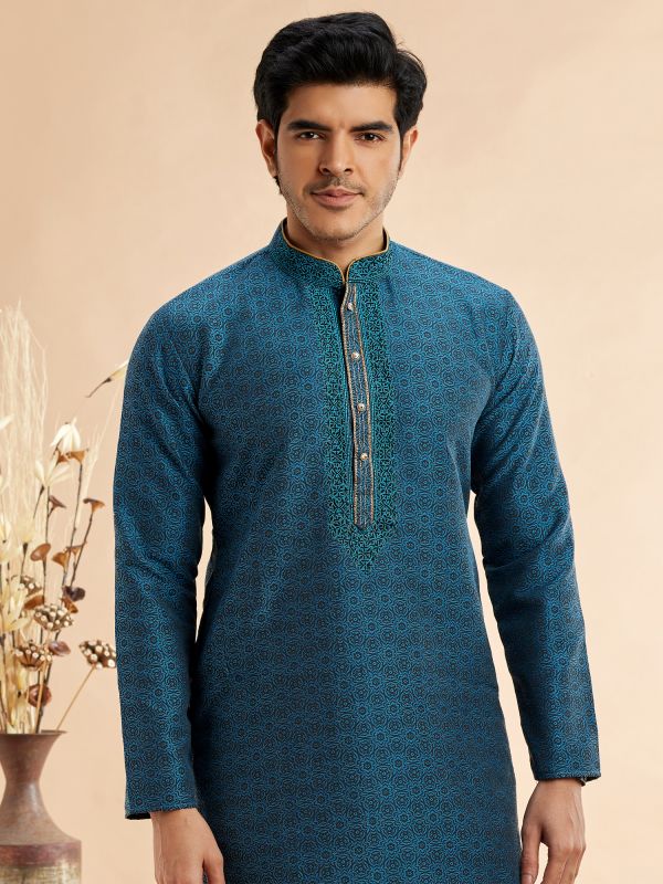 Blue Men's Kurta Pyjama Set In Silk