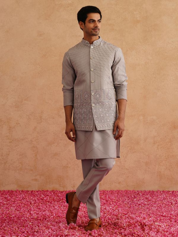 Grey Kurta Pyjama With Jacket In Thread Embroidery