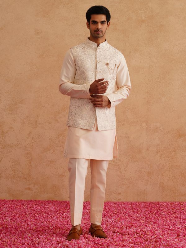 Cream Men's Wear Kurta Pyjama Set In Silk