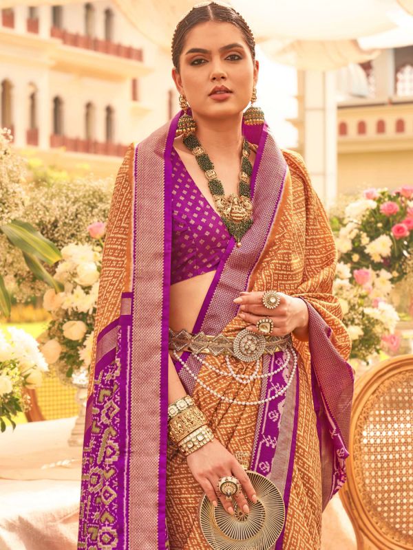 Buy Bollywood Kriti Sanon White Virushka wedding reception Net saree in UK,  USA and Canada | Ver vestidos de novia, Vestido para mamás, Vestidos de  fiesta