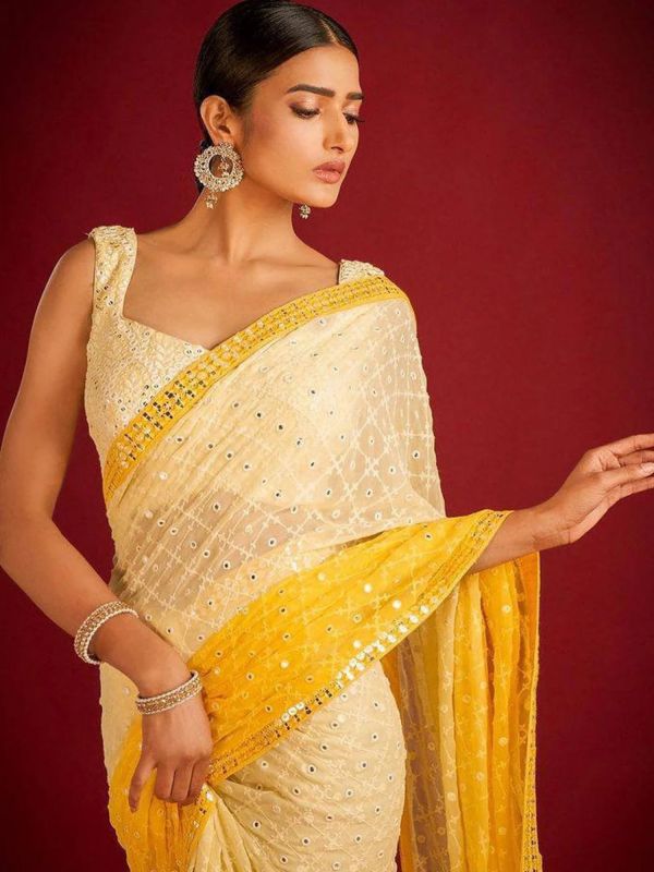 Yellow And Cream Shaded Two Tone Saree In Mirror Work