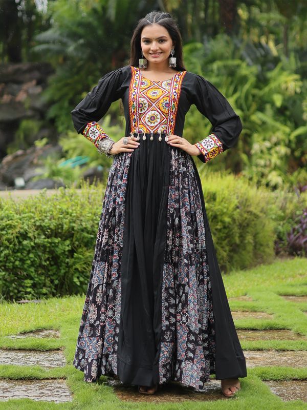 Black Navratri Style Gown In Rayon