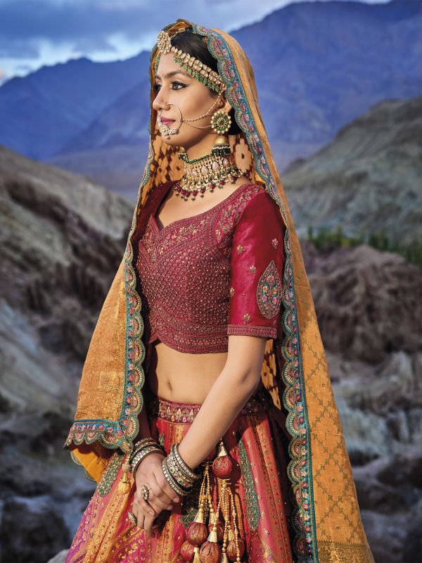 Pakistani Wedding Gown - Black Traditional Lehenga Blouse | Indian bridal  dress, Dress indian style, Indian wedding outfits