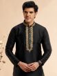 Black Men's Kurta Pyjama Set In Silk