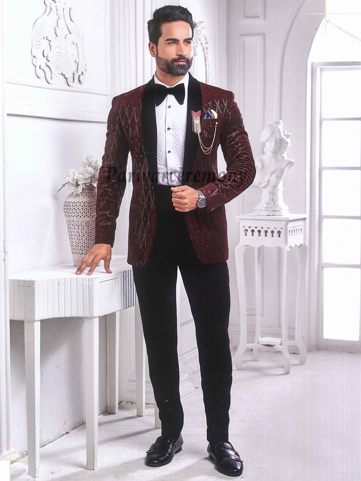 Maroon Colour Mens Wedding Suit in Imported Fabric.