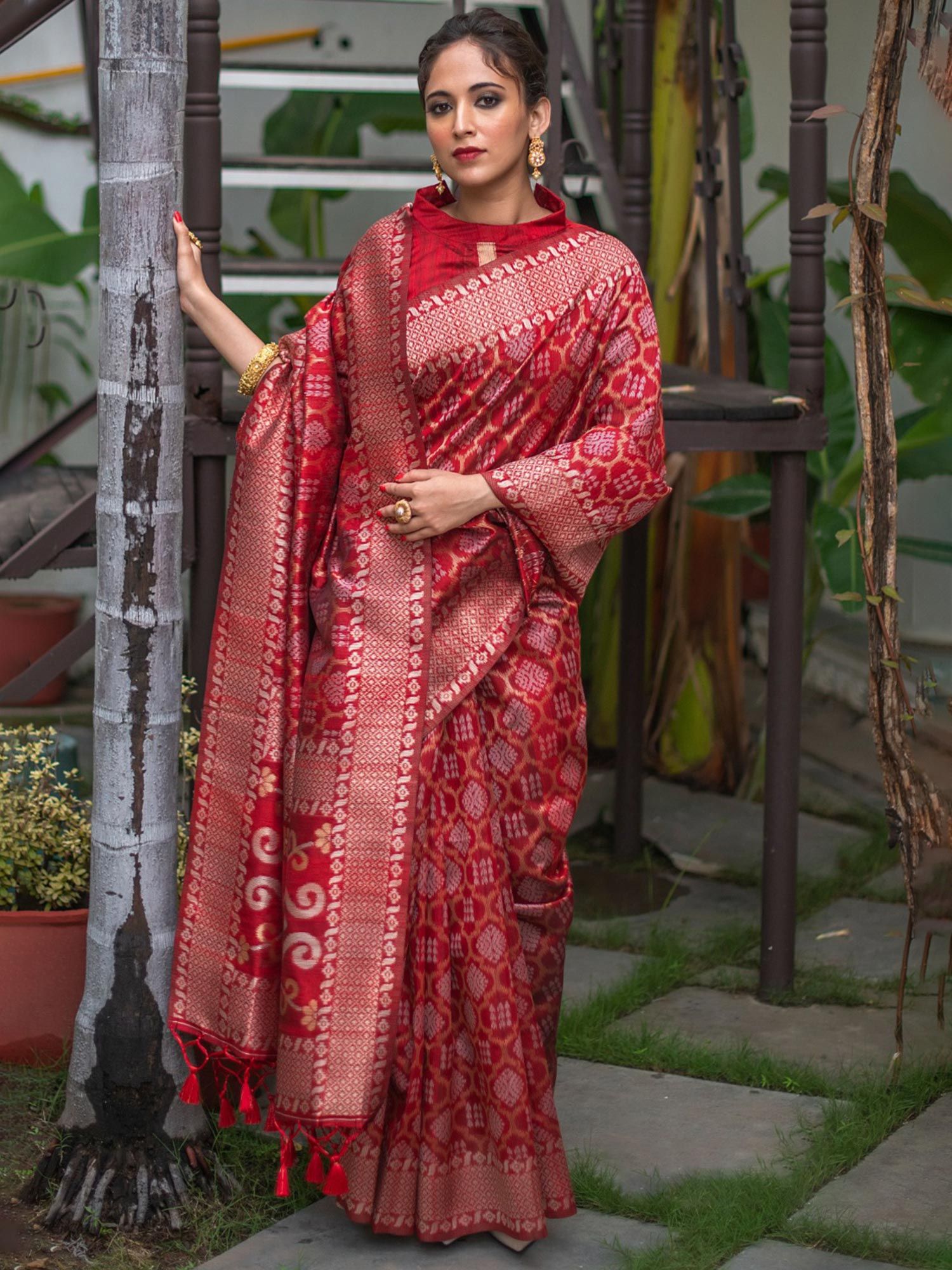 Tussar silk outlet wedding sarees