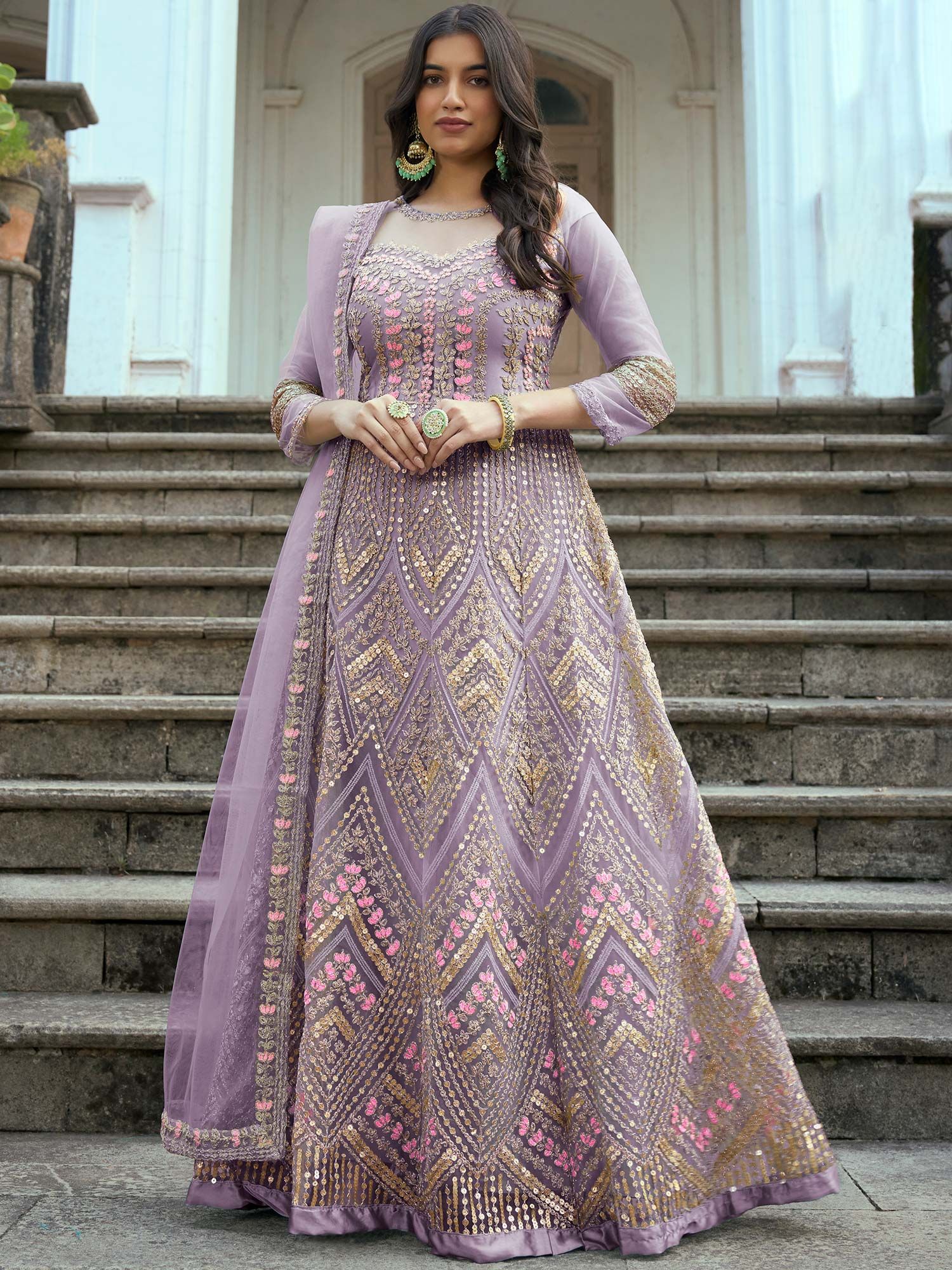 Golden anarkali gown and dupatta | Anarkali gown, Anarkali dress pattern,  Floor length dresses indian