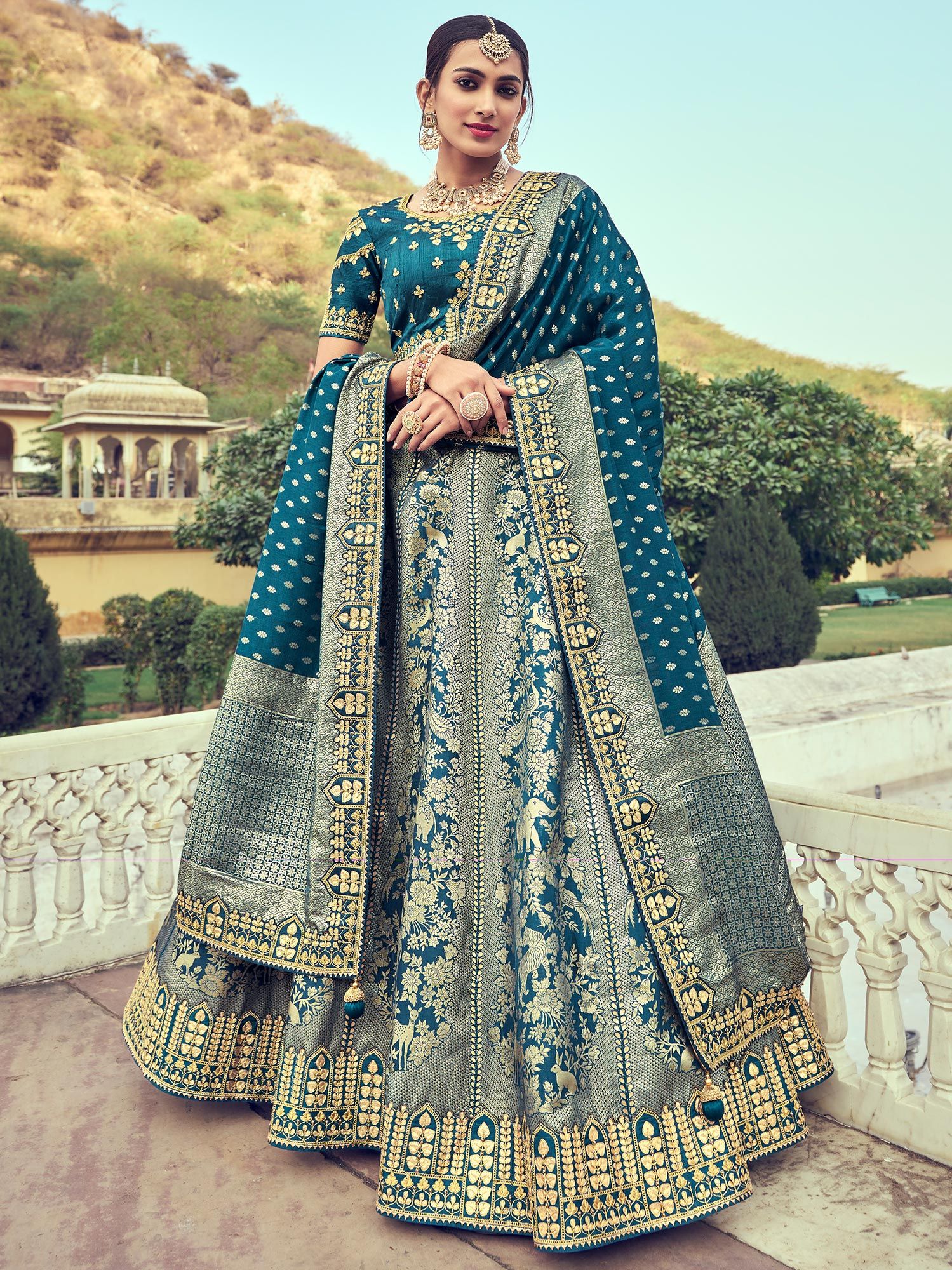 Zeel Clothing Women's Silk Embroidered Semi-Stitched Wedding Lehenga Choli  with Dupatta (106-Blue-Wedding-Bridal-Latest-Lehenga; Free Size) :  Amazon.in: Fashion