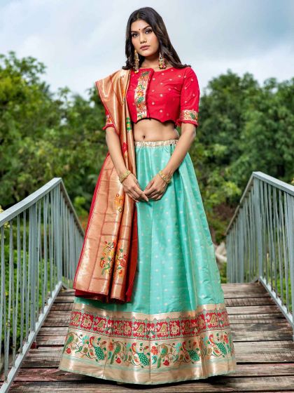 designer lehenga, bridal lehenga,