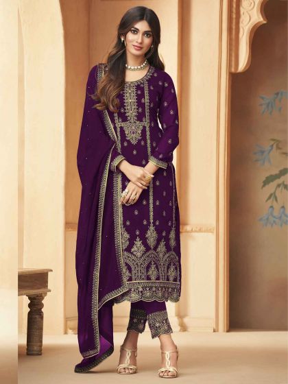 Purple Colour Salwar Kameez in Georgette Fabric.