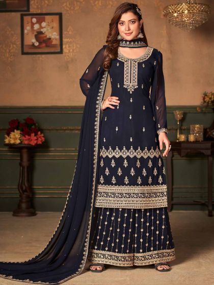 Black Colour Salwar Kameez in Georgette Fabric.