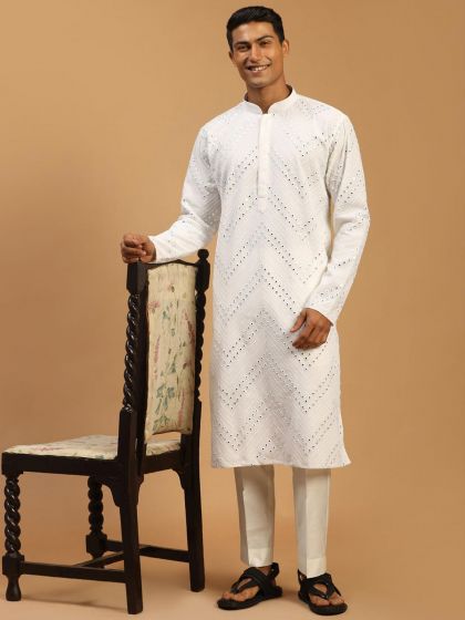 White Embroidered Kurta Pajama In Georgette