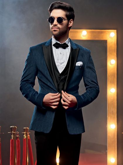 Blue Embroidered Velvet Tuxedo Set For Men