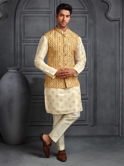 Cream Mens Kurta Set In Silk With Jacket